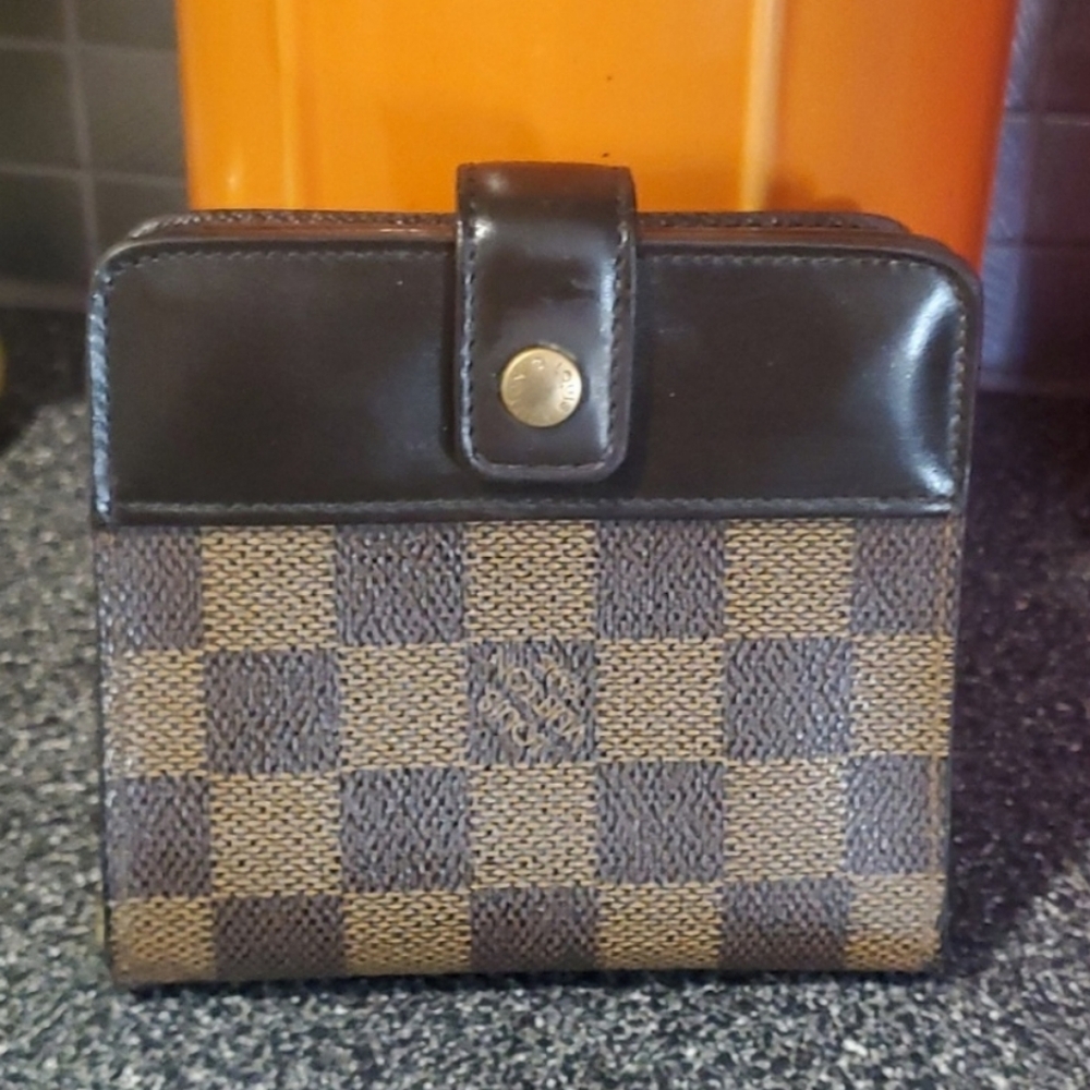 Louis Vuitton Damier Ebone Comact Wallet - Picture 1 of 14